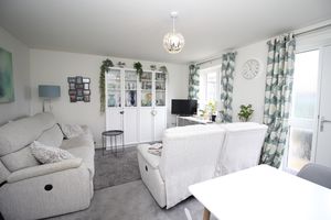 Living Room- click for photo gallery